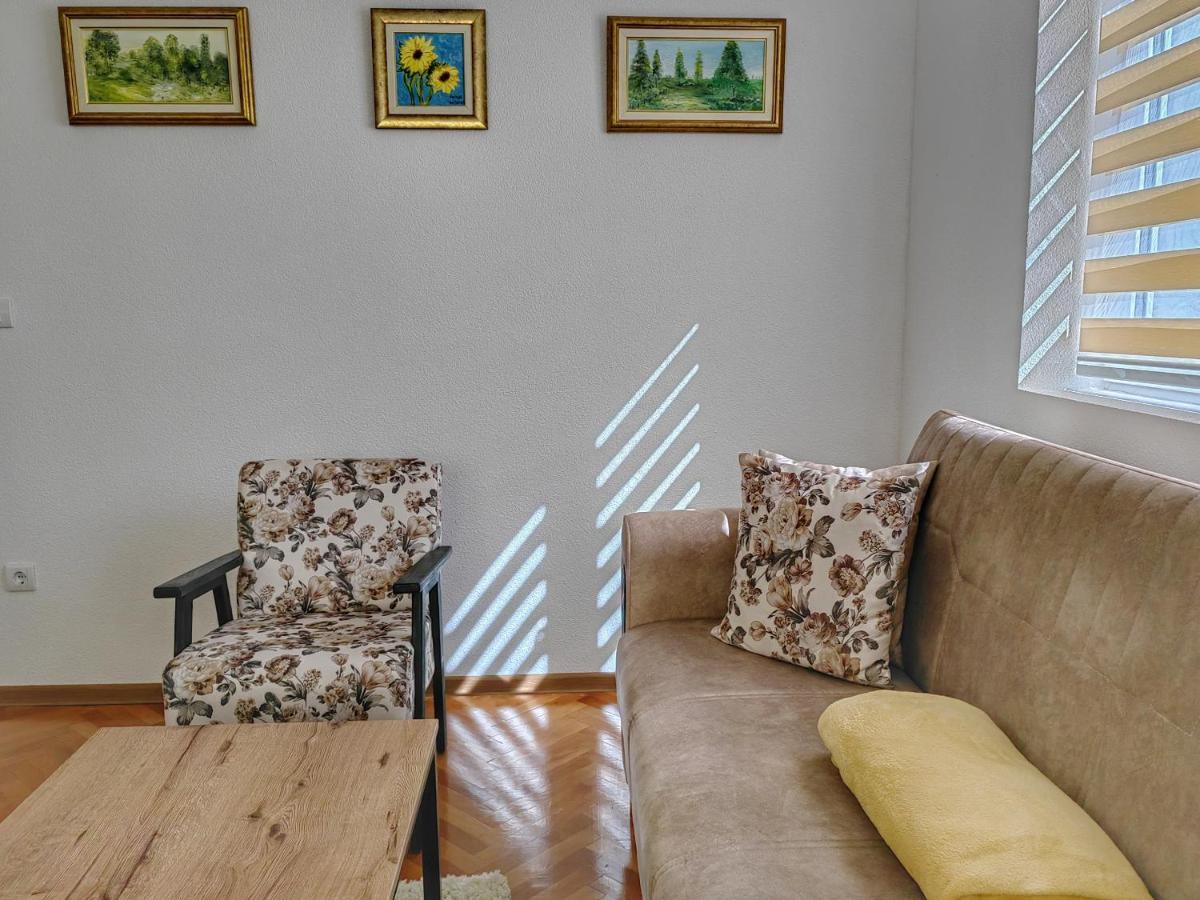 Apartman Nira Višegrad エクステリア 写真