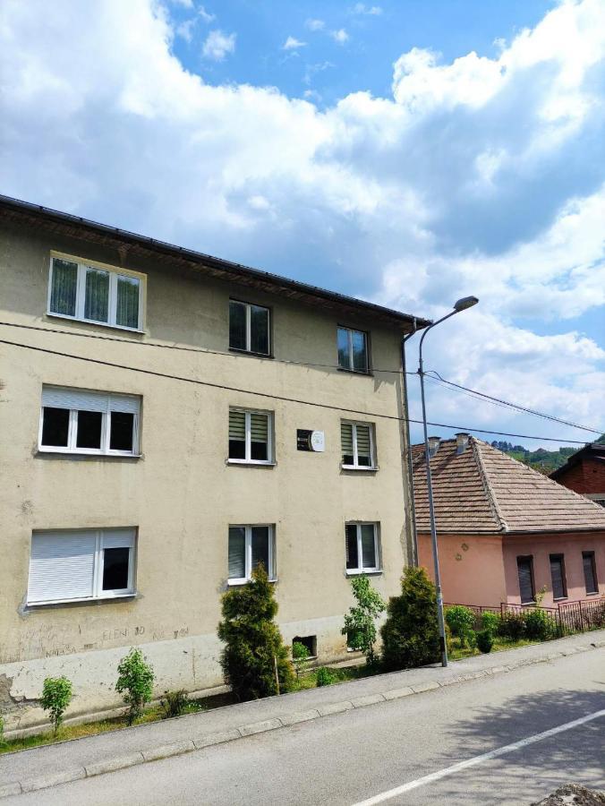 Apartman Nira Višegrad エクステリア 写真