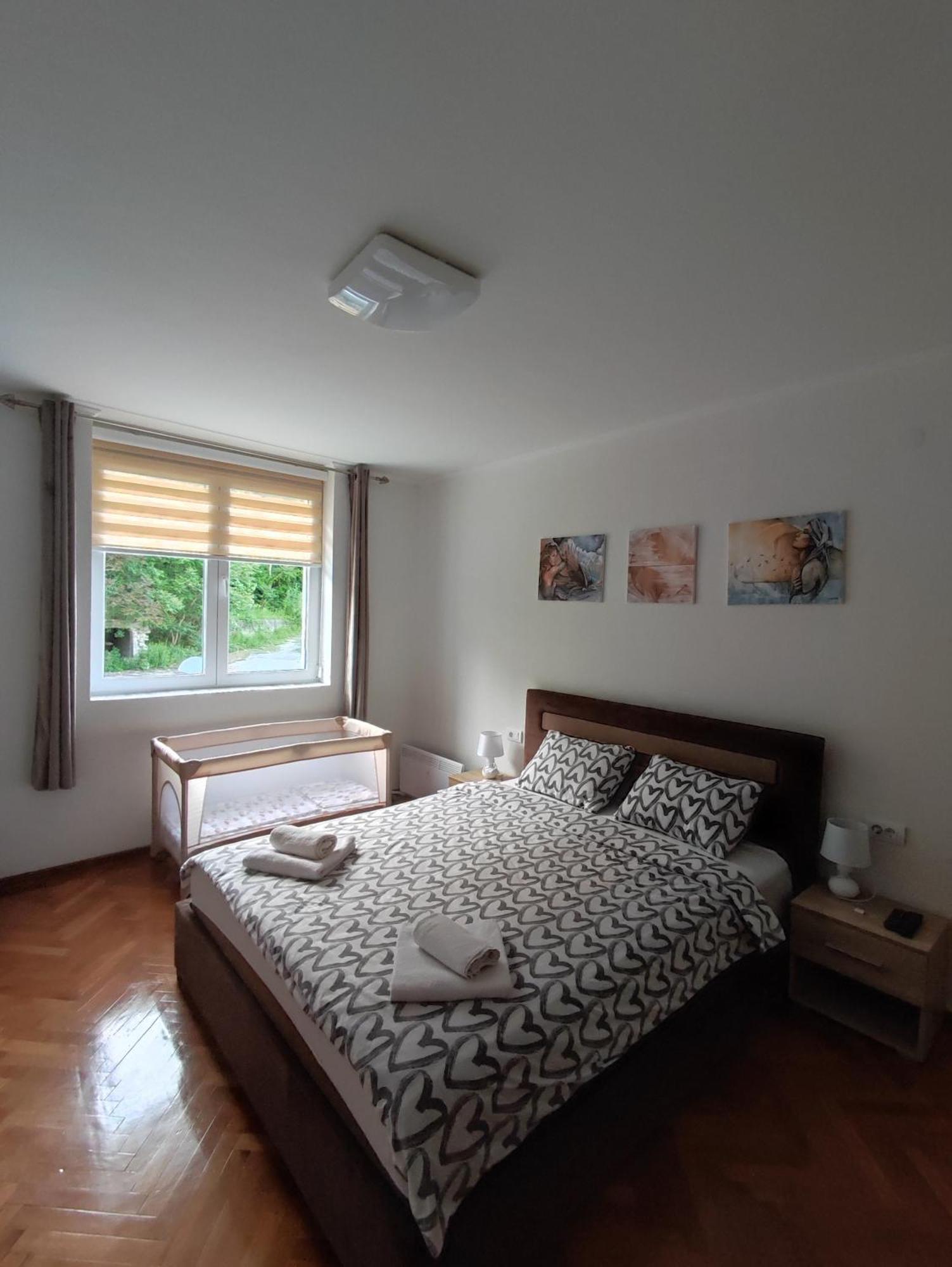 Apartman Nira Višegrad エクステリア 写真